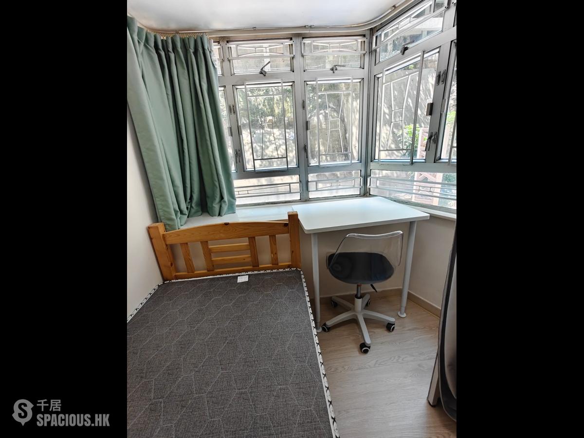 Shek Tong Tsui - Jadeview Court 01