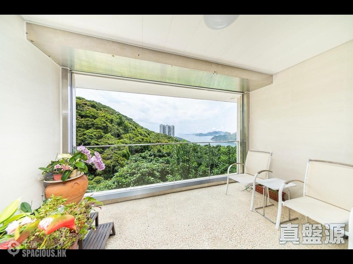Repulse Bay - Sea Cliff Mansions 01