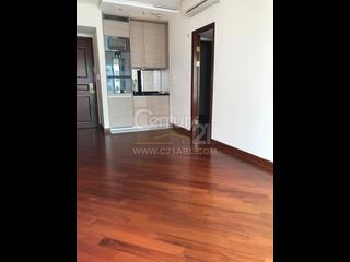 Wan Chai - The Avenue Phase 1 07