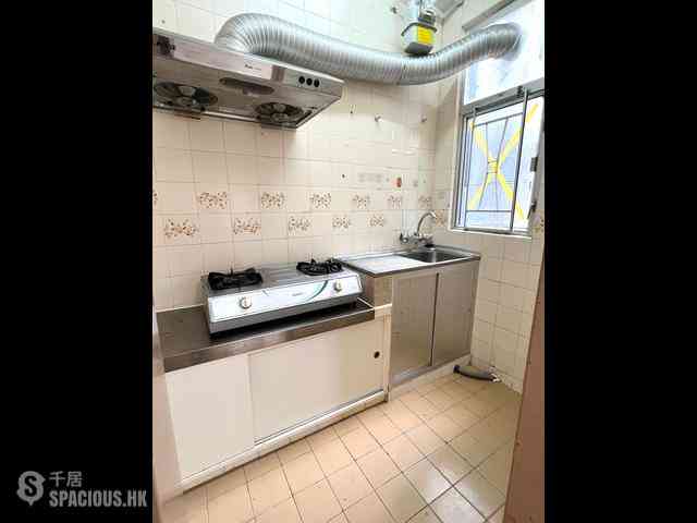 Tin Hau - Hing Hon Building 02