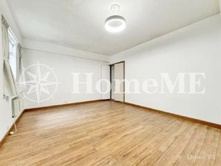 Mid Levels Central - Pine Court 05