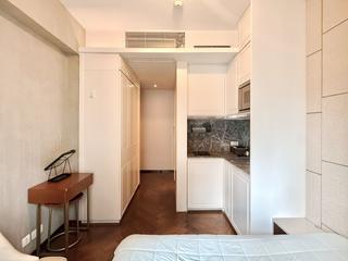 Shek Tong Tsui - One South Lane 10