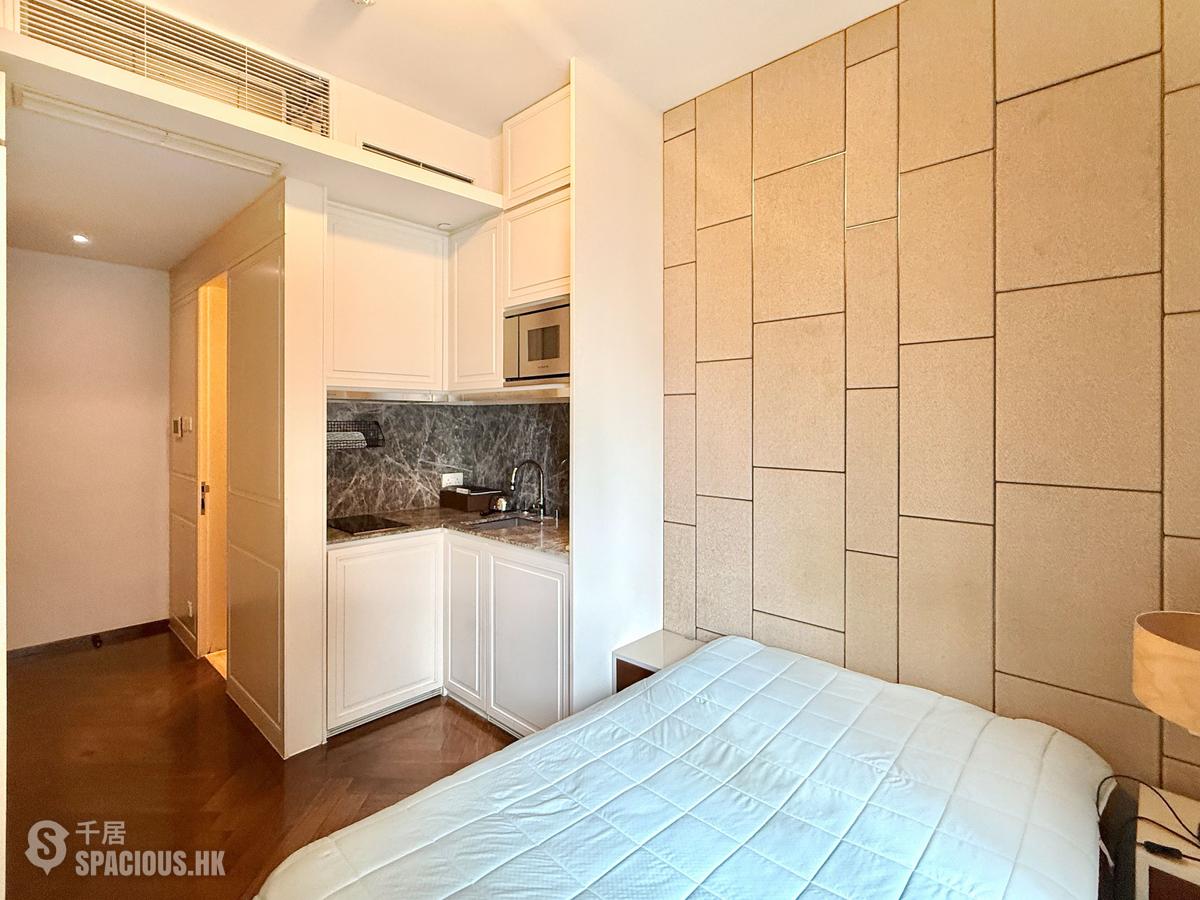 Shek Tong Tsui - One South Lane 01