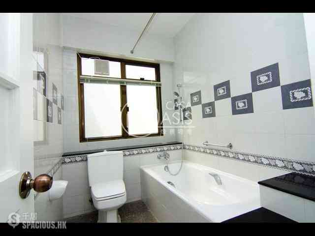 Chung Hom Kok - 19-25, Horizon Drive 13