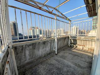 Shau Kei Wan - Hong Wah Mansion Block 2 14