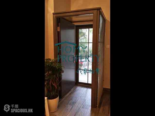 Kennedy Town - Tse Land Mansion 12
