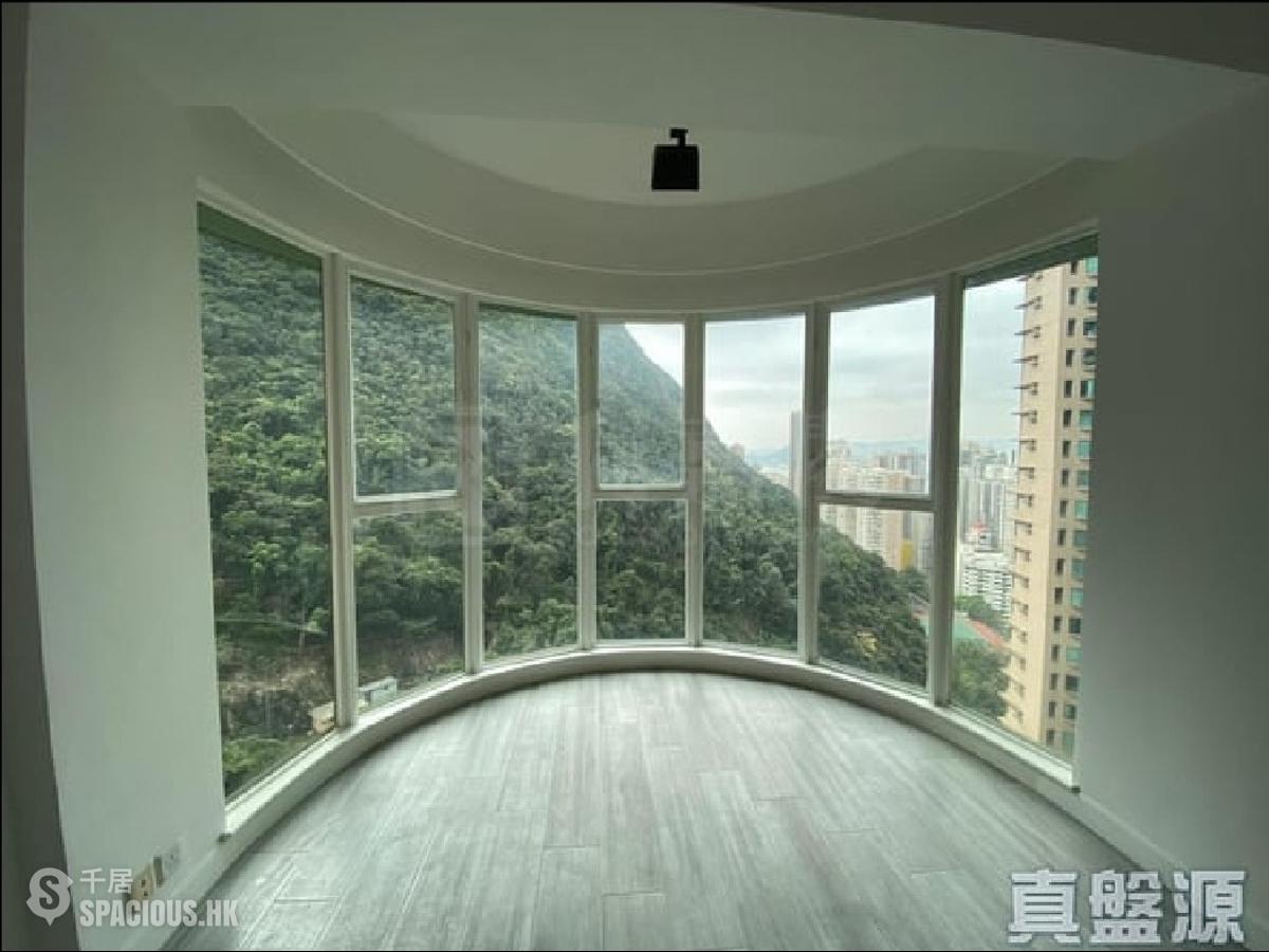 Mid Levels Central - Hillsborough Court 01