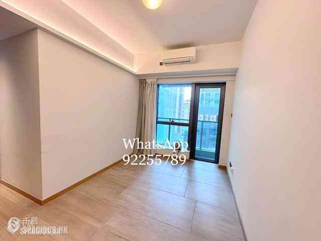 Sai Ying Pun - One・Artlane 01
