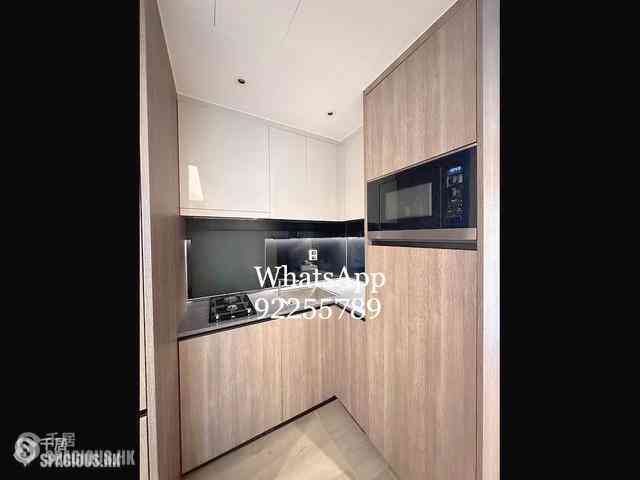 Sai Ying Pun - One・Artlane 06