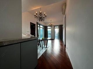 Wan Chai - The Avenue Phase 2 03