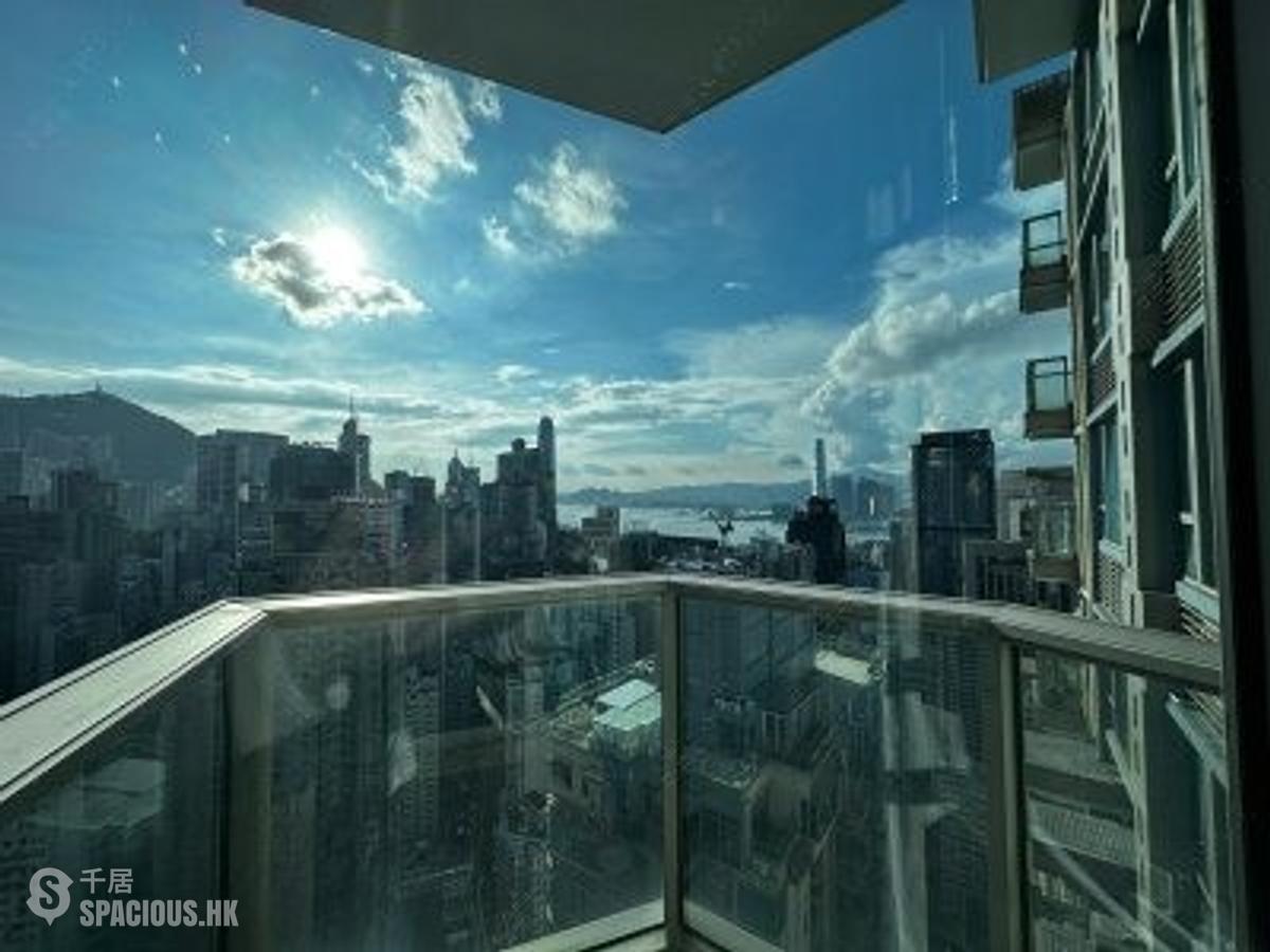 Wan Chai - The Avenue Phase 2 01