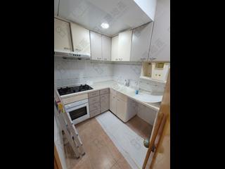 Mid Levels Central - Robinson Heights Block 3 04