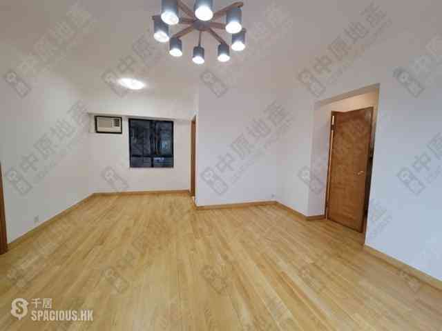 Mid Levels Central - Robinson Heights Block 3 08