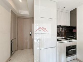 Sai Ying Pun - King's Hill 04