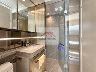 Sai Ying Pun - King's Hill 06