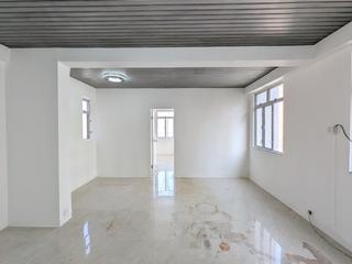 Tai Hang - Gold King Mansion 02