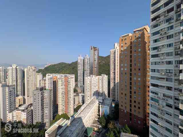 Tai Hang - Gold King Mansion 05