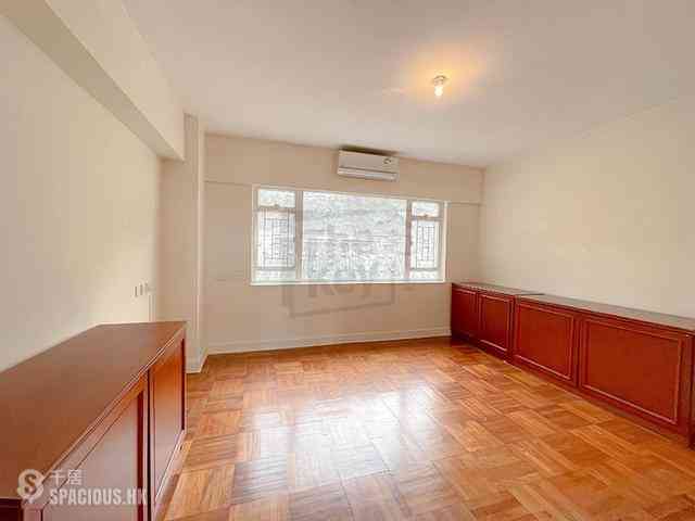 Stubbs Road - Evergreen Villa 06