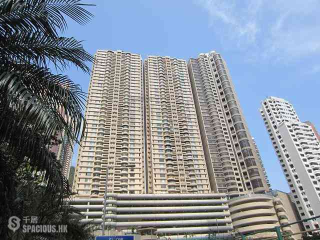 Mid Levels Central - Garden Terrace 02
