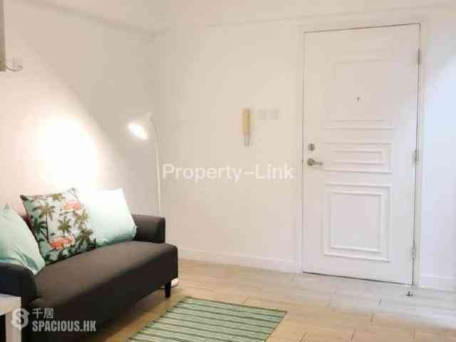 Mid Levels Central - Windsor Court 16