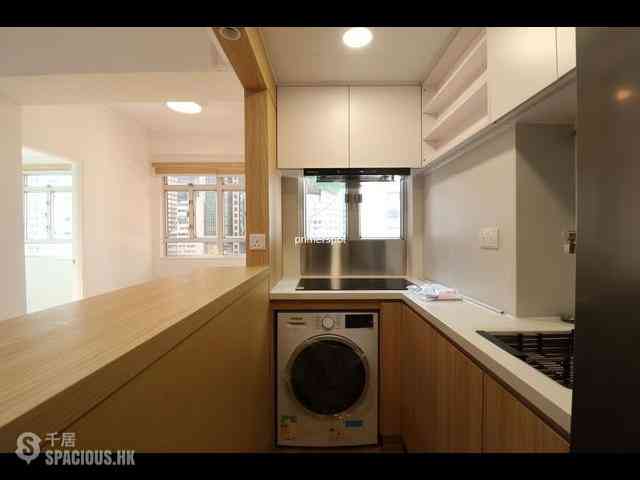 Wan Chai - Chiu Hin Mansion 02