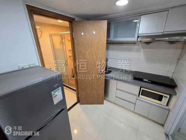 Happy Valley - King Cheung Mansions 10