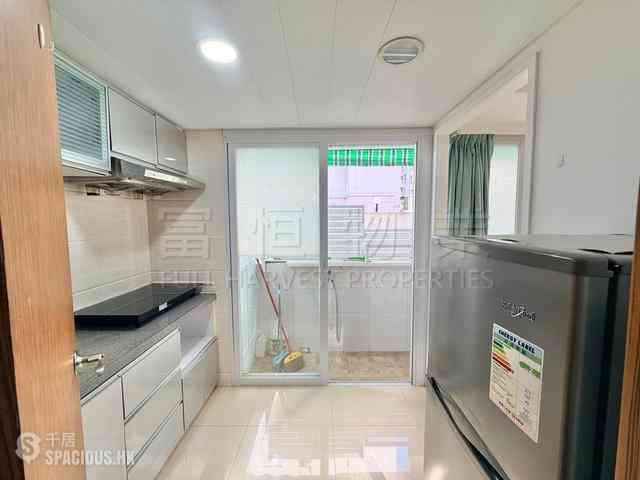Happy Valley - King Cheung Mansions 01