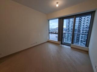 Cheung Sha Wan - Grand Victoria Phase 3 Grand Victoria III Tower 1B 02