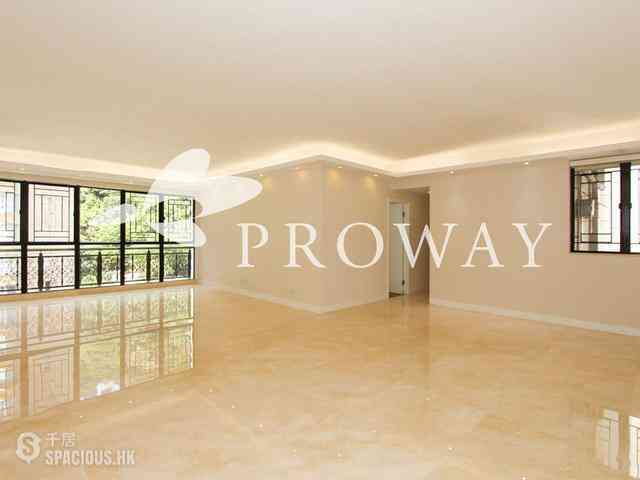 Mid Levels Central - Clovelly Court 01