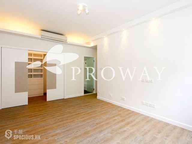 Mid Levels Central - Clovelly Court 03