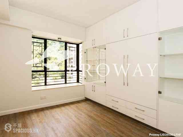 Mid Levels Central - Clovelly Court 08