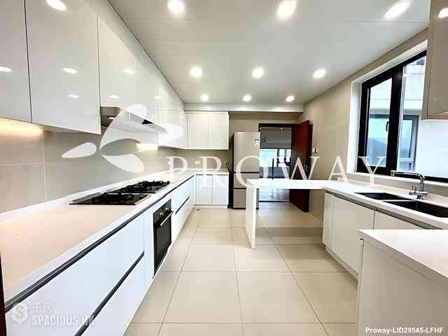 Happy Valley - Broadwood Park 12