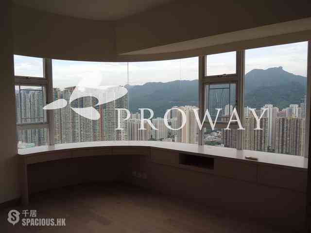 Tai Wai - Royal Forest Block 1 01