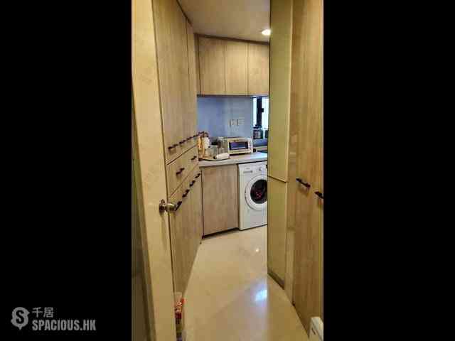 Sai Ying Pun - Ning Yeung Terrace Block A 07