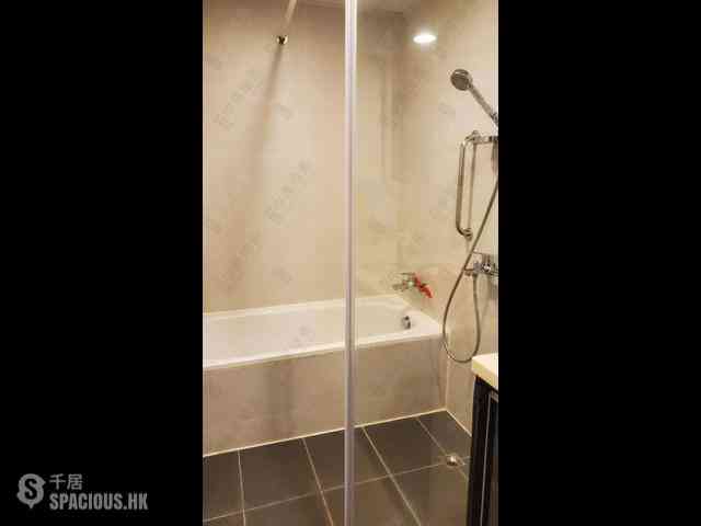 Sai Ying Pun - Ning Yeung Terrace Block A 08