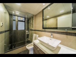 Mid Levels Central - Clovelly Court Block 1 09