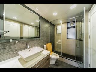 Mid Levels Central - Clovelly Court Block 1 12