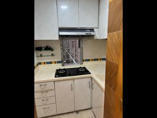 Sai Ying Pun - Yue Sun Mansion Block 1 10