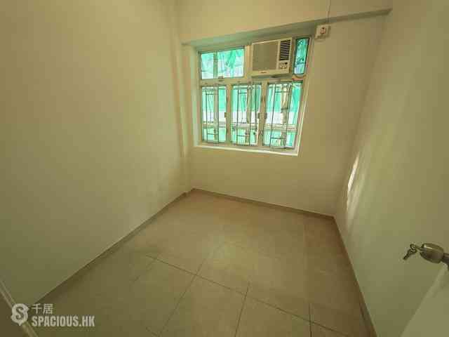 Quarry Bay - Kam Hoi Mansion 07