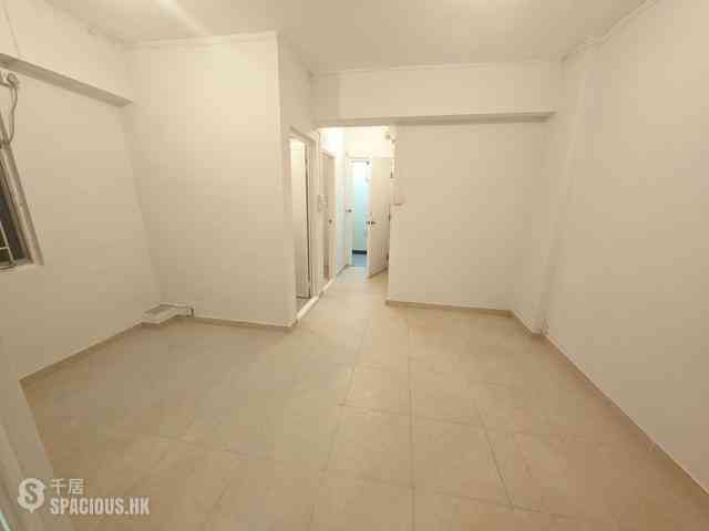 Quarry Bay - Kam Hoi Mansion 09