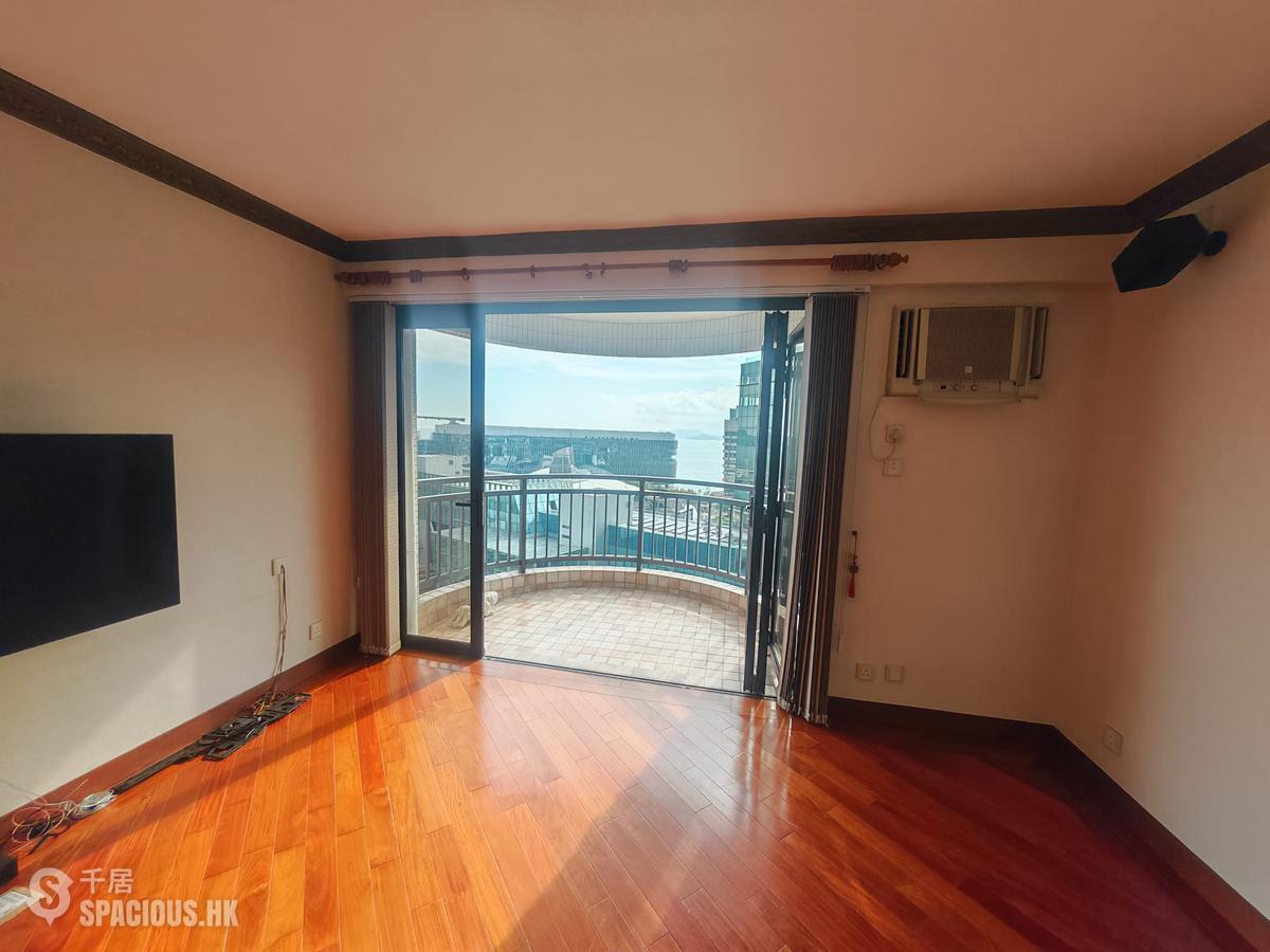 Pok Fu Lam - Baguio Villa Block 16 01