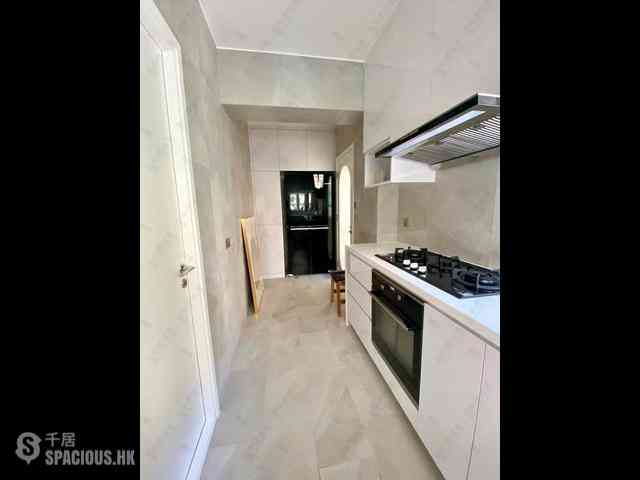 Mid Levels Central - Conway Mansion Block CD 11