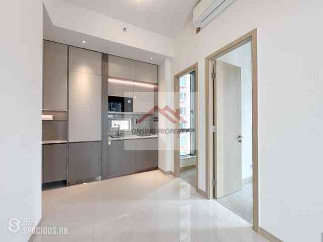 Sai Ying Pun - Upper Manor 03
