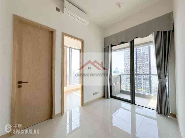 Sai Ying Pun - Upper Manor 01