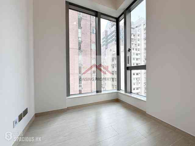 Sai Ying Pun - Upper Manor 06