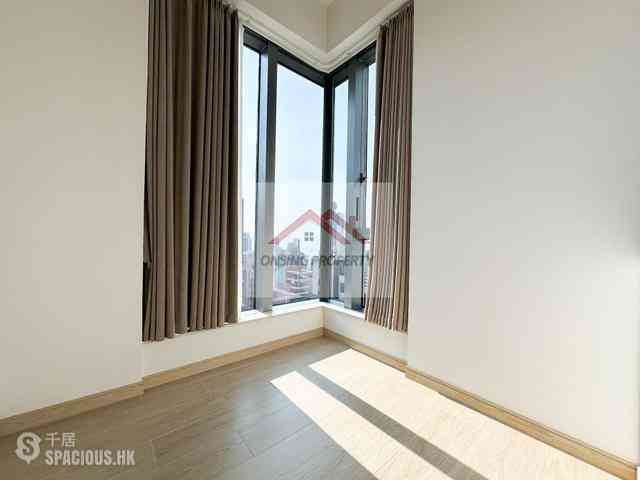 Sai Ying Pun - Upper Manor 04