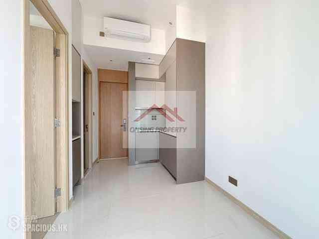 Sai Ying Pun - Upper Manor 03