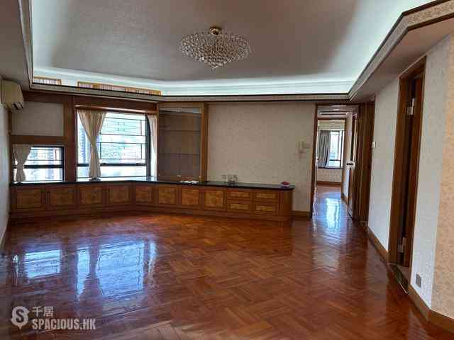 Tin Hau - Park Towers Block 1 03