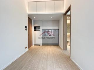 Sai Ying Pun - Des Voeux W Residence 03