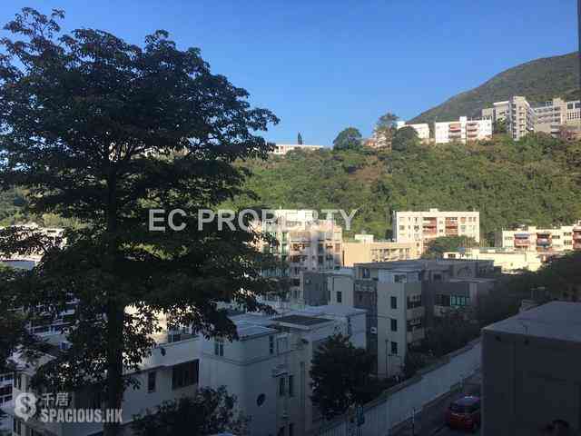 Happy Valley - Sanitarian Apartments 01